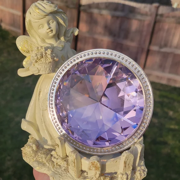 Fairy ~ Angel Girl Figurine ~ Display Space for Votive, etc.~ Vintage? ~ Pretty! - Picture 7 of 16